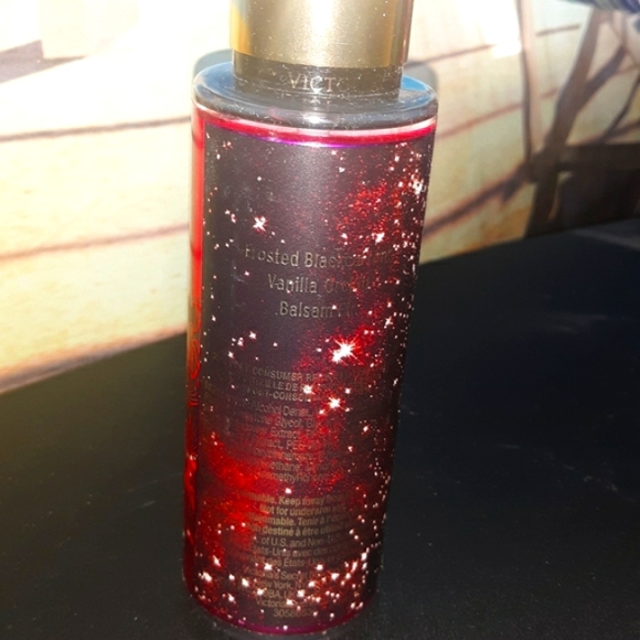 Victoria's Secret BLISSFUL GARDEN Body Mist - Picture 2 of 4